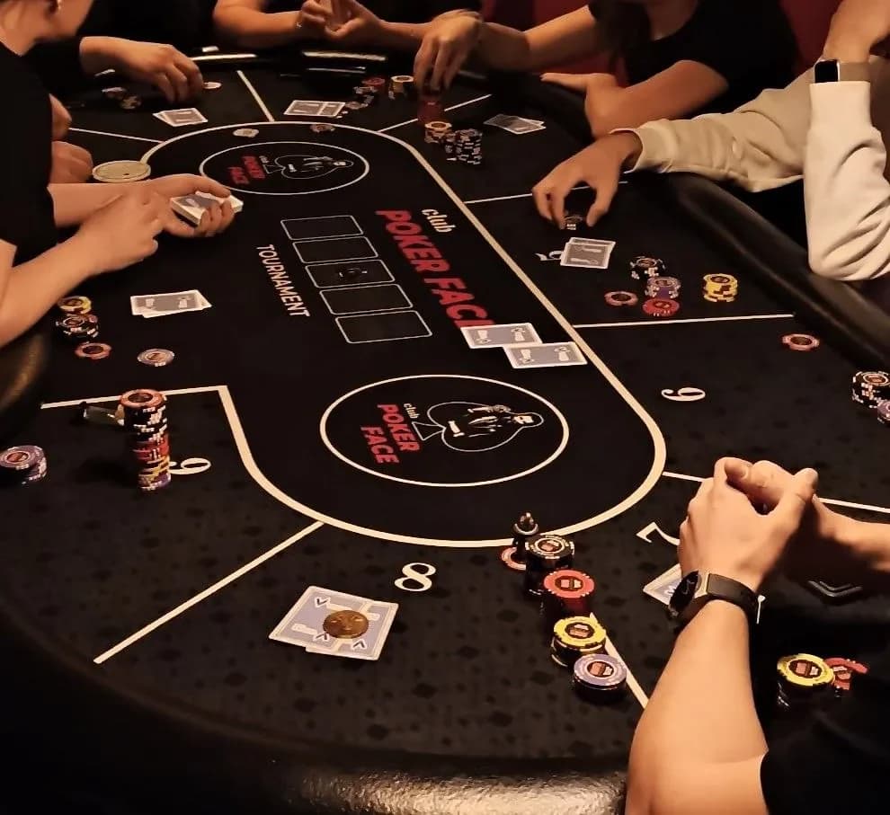 POKER FACE Club