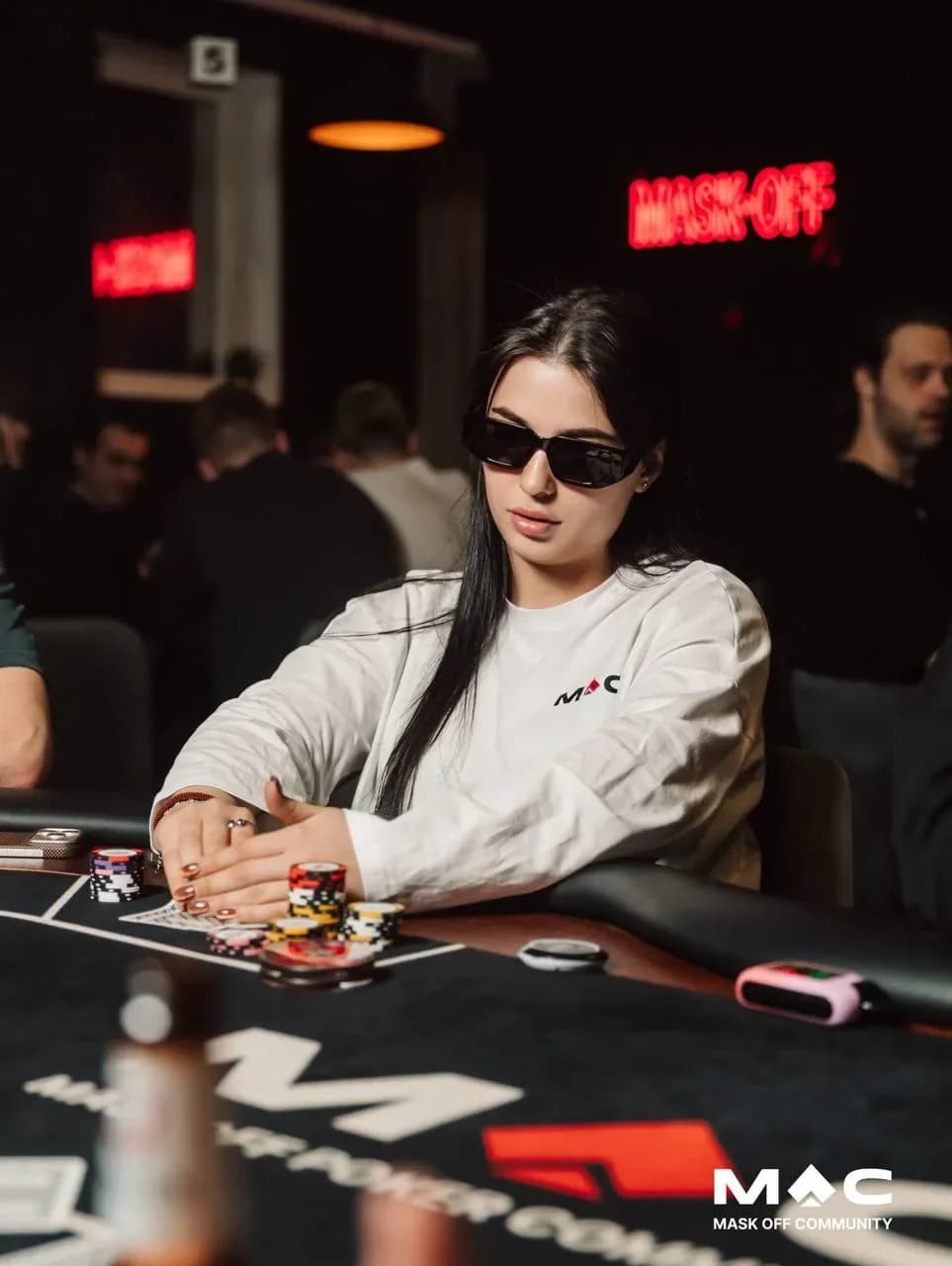 MASK OFF POKER